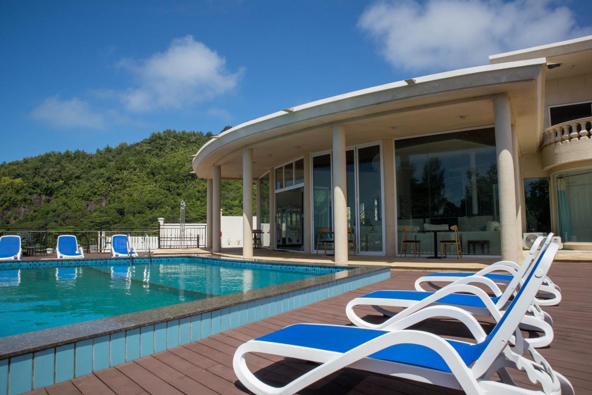 Amanda Villa - Best Value Mountain Top Inn Au Cap Exterior foto